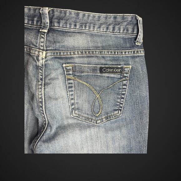 Calvin Klein Jeans Women’s 6 Ultimate Bootcut Light Wash Denim Stretch Mid Rise - Picture 5 of 8